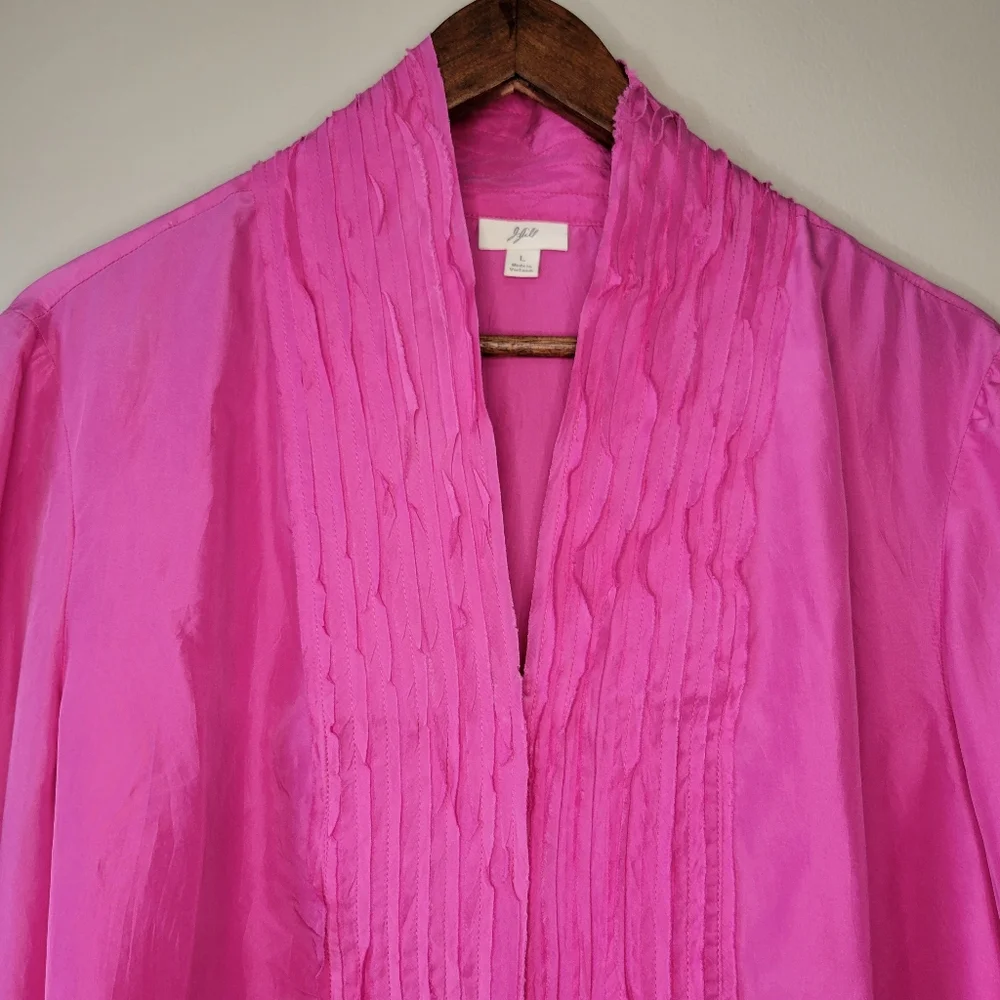J Jill Sz PL Pink 100% Silk Pintucked Pleated Ruffles Blouse Top V Neck - Picture 2 of 12
